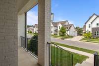 Situated in a friendly neighborhood setting, offering easy access to schools, parks, Downtown Franklin, and Nashville—the perfect blend of community and convenience.