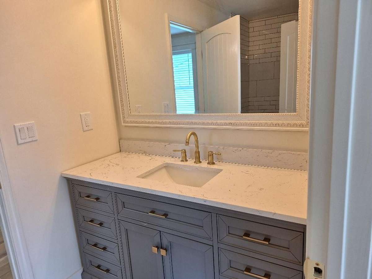 Jack n' Jill Bathroom Vanity