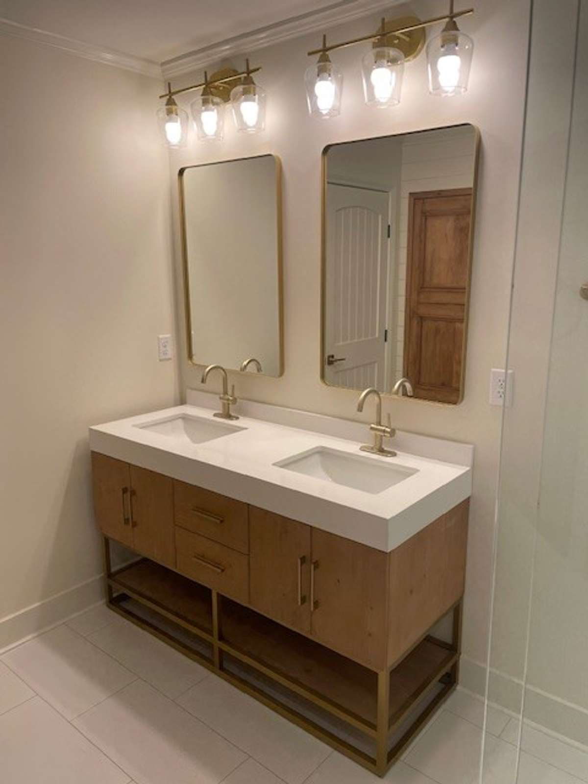 Owner's Bathroom