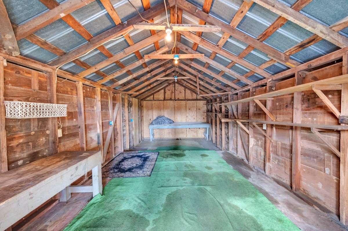 Outbuilding