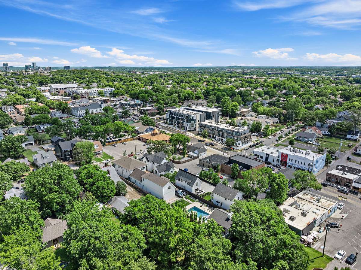 Nestled in what is described as "Nashville's most walk-able and desired neighborhood," this 12 South property is immediately across the street from bartaco, Urban Grub, Frothy Monkey, Postino, The Henry, Epice, Burger Up + many more local favorites!
