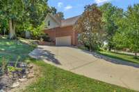 Driveway to 2 Car Garage