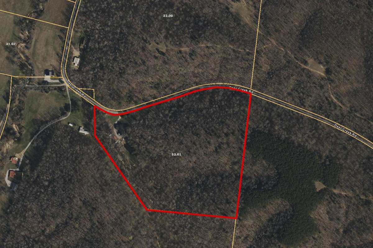 Property lines are for illustration purpose only and may not be accurate. Please see official records for actual property lines.