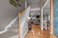2 story entry with front staircase.