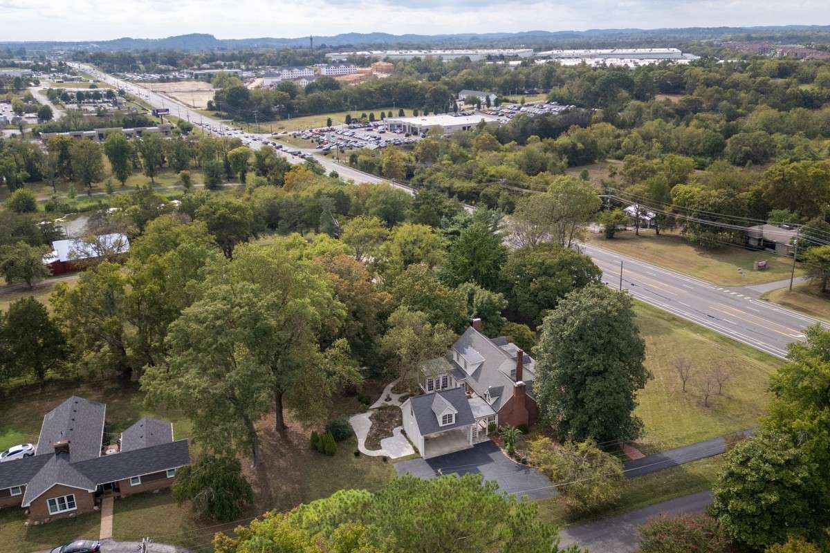 The  Ever Present  Highway to Shopping , Dining, Medical, Premier developments , the Lake
 all treasures of the city