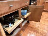 Pullouts and lazy Susan