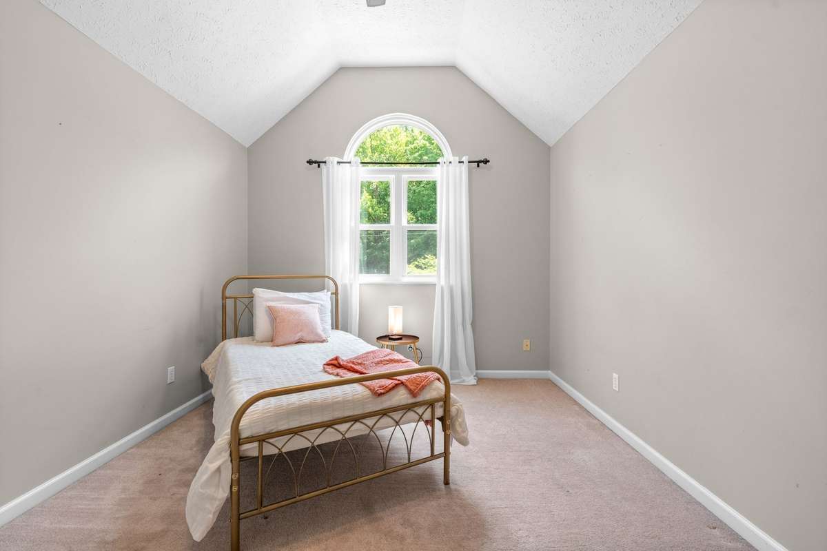 Upstairs bedroom