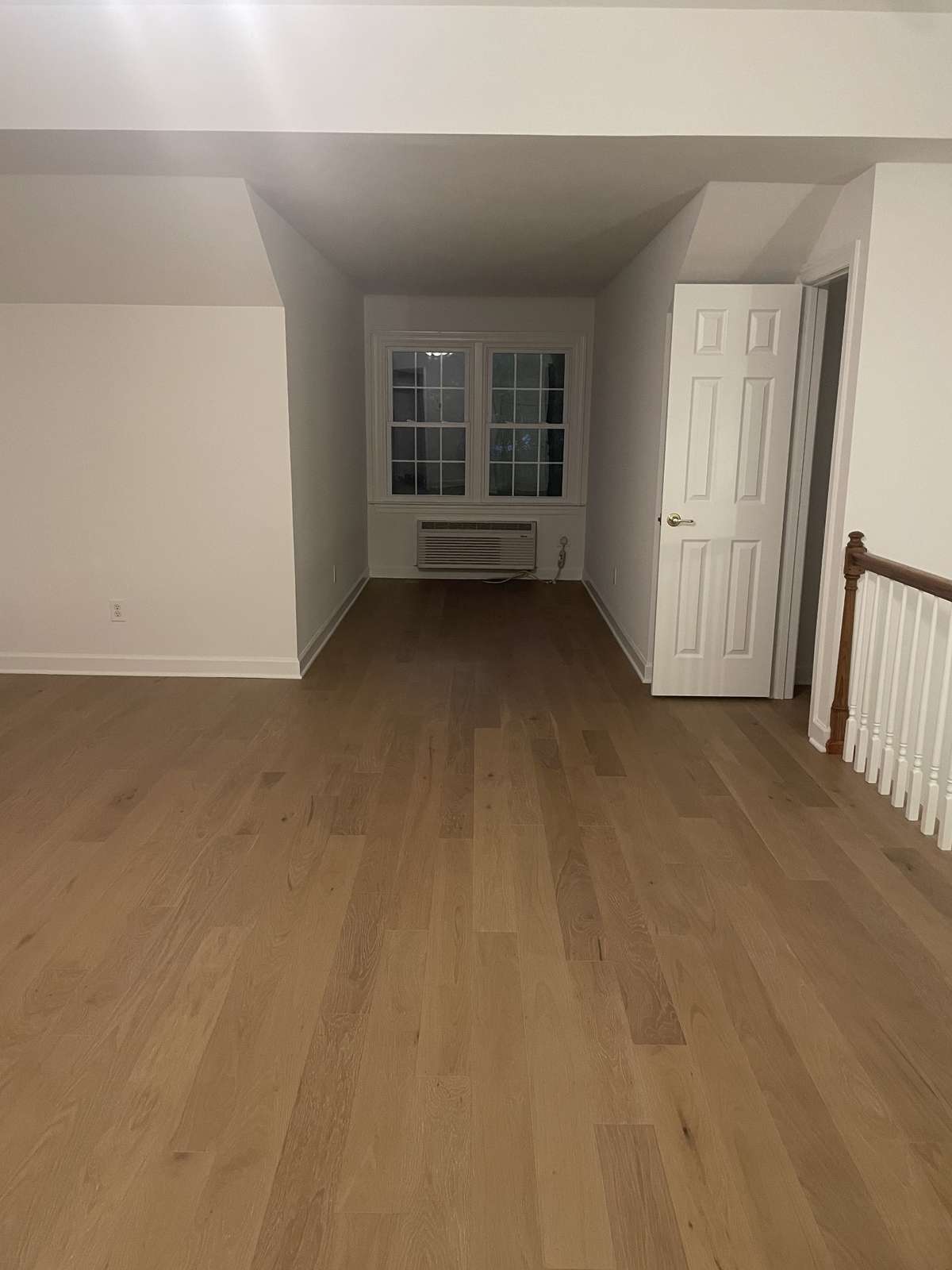 3rd floor nook and closet
