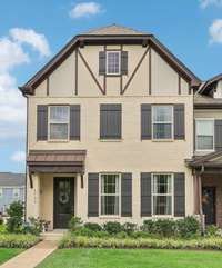 Welcome to 1733 Old Drakes Creek, an elegant home in the sought-after community of Hendersonville, Tennessee.