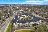 Close to Downtown, 12 South and Green Hills!