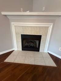 Gas fireplace!  Cozy and no mess!