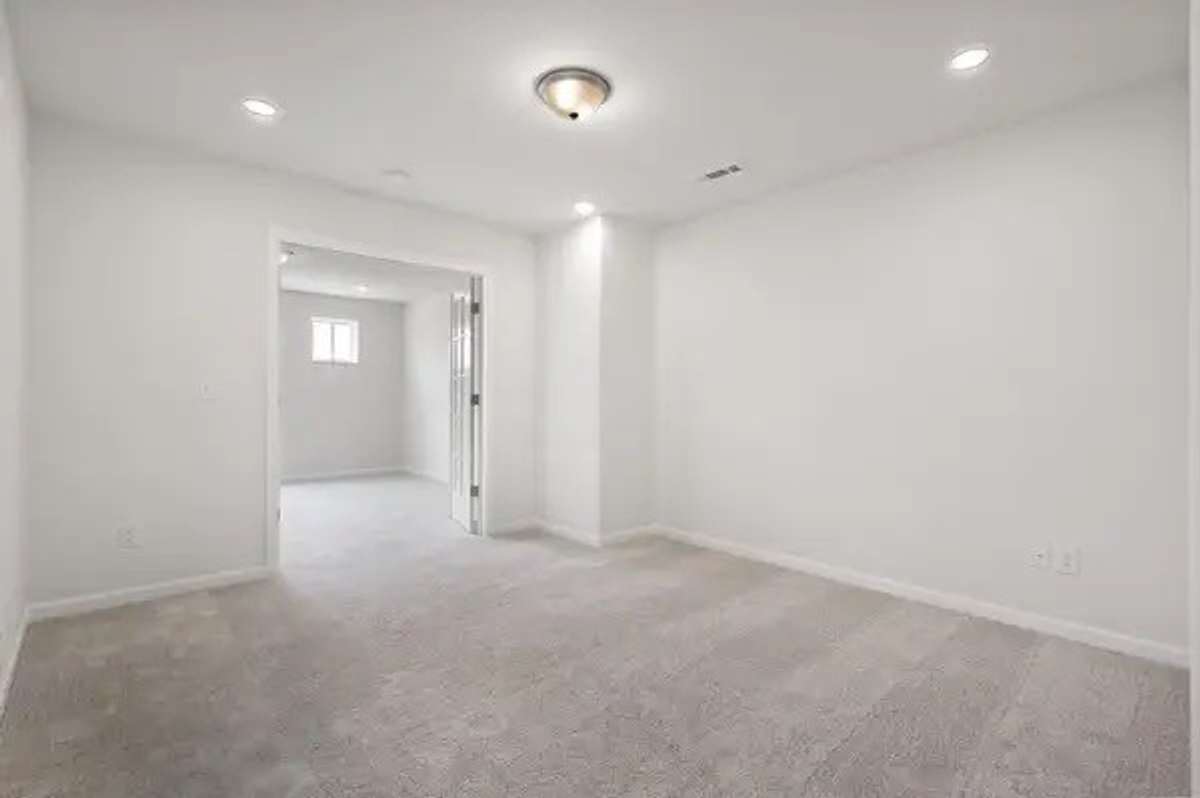 EXAMPLE PHOTO OF SIMILAR FLOORPAN THAT RECENTLY CLOSED.