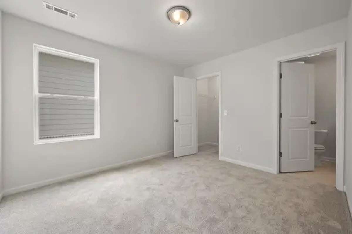 EXAMPLE PHOTO OF SIMILAR FLOORPAN THAT RECENTLY CLOSED.