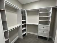 Master closet with built-ins