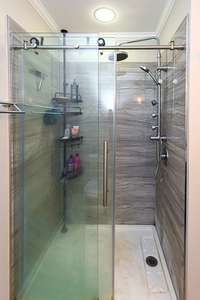 Updated Primary Bath with Custom Tiled Shower!