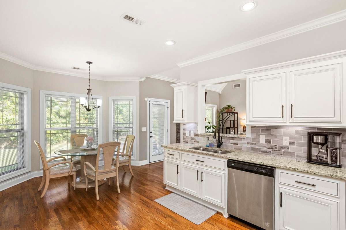 Enjoy the view of the backyard from the breakfast nook!