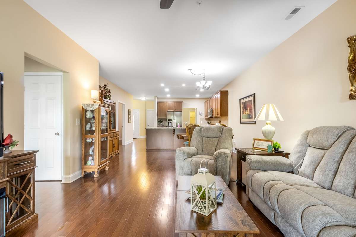 Experience low-maintenance luxury — Single Level Living that feels as relaxing as it looks.