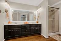 Double vanity with separate shower and soaking tub