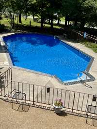 Look at this amazing inground pool with new Merlin Liner with a 20 year warranty transferable to the new owners