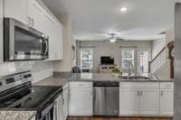 Floor plan flows naturally