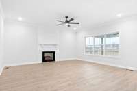 Example Photos, colors and materials may vary