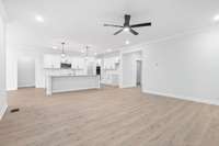 Example Photos, colors and materials may vary