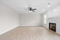 Example Photos, colors and materials may vary