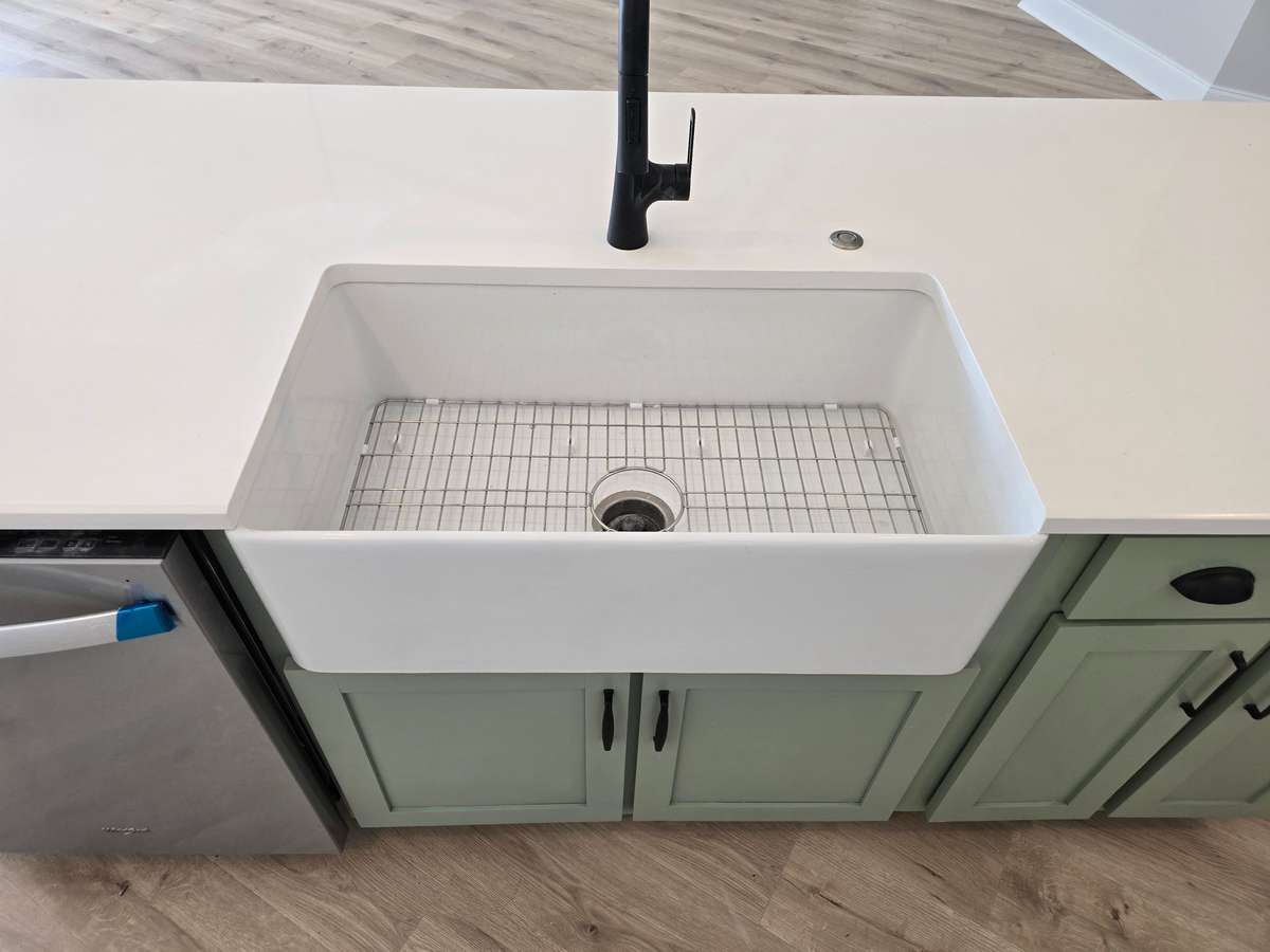 Porcelain Sink.