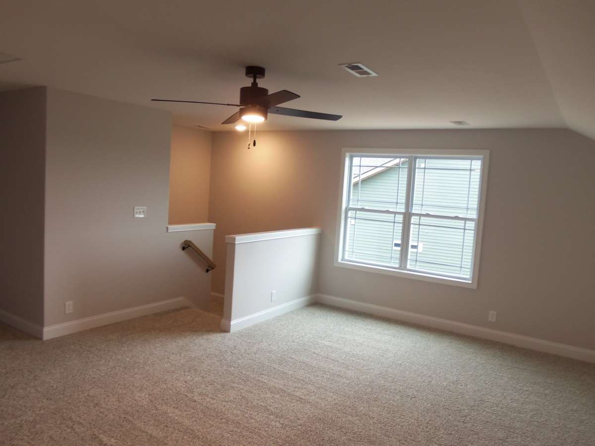 Bonus Room--upstairs