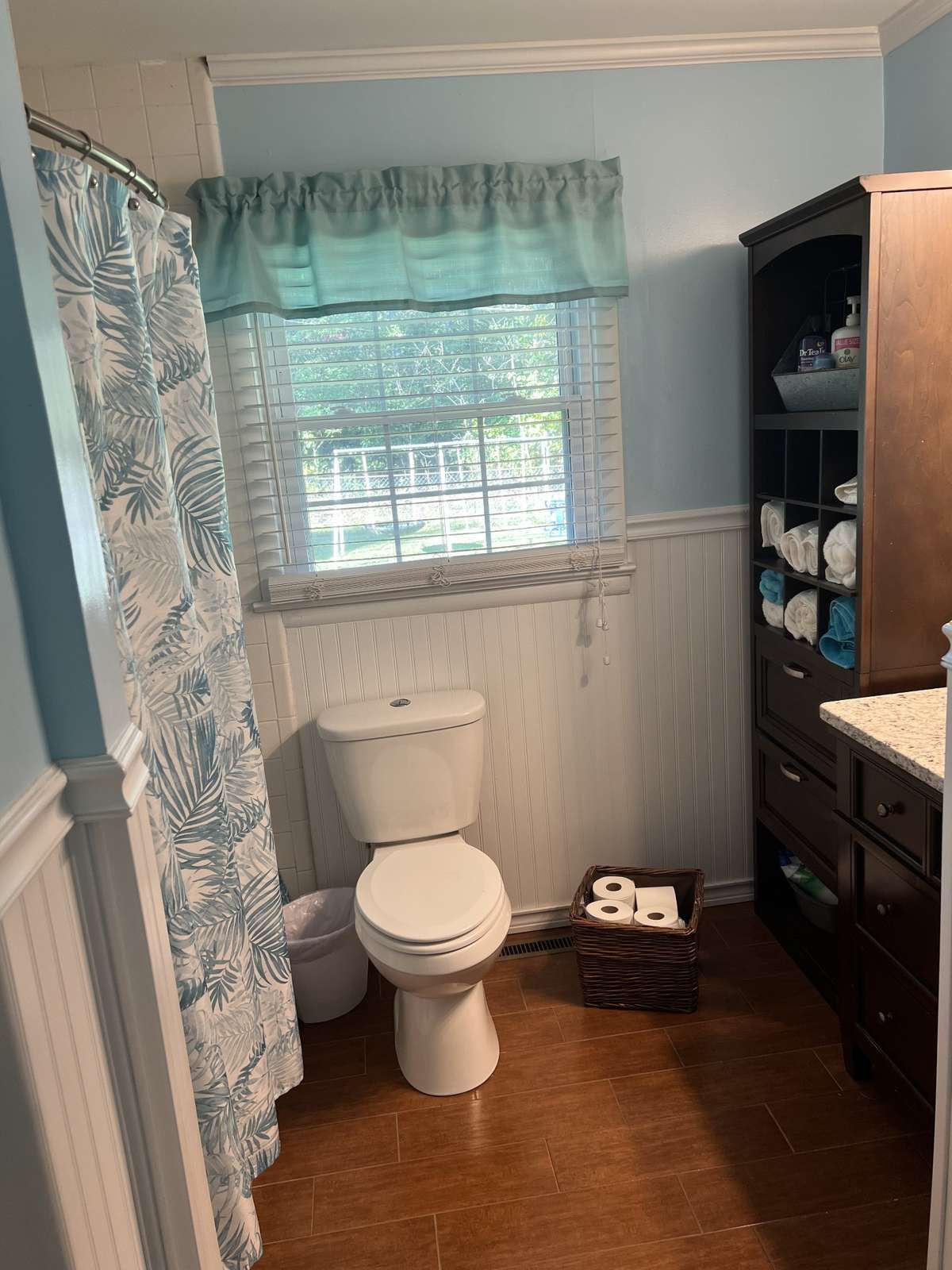 Primary bathroom with tub/shower combo