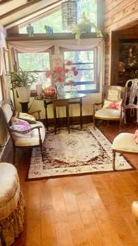 sitting area on main floor sunroom