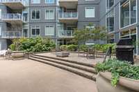 Grills, fire pits + gorgeous landscaping