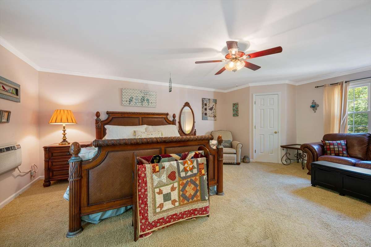 Bonus room being used a a guest suite - has 2 walk-in closets and a full ensuite bathroom