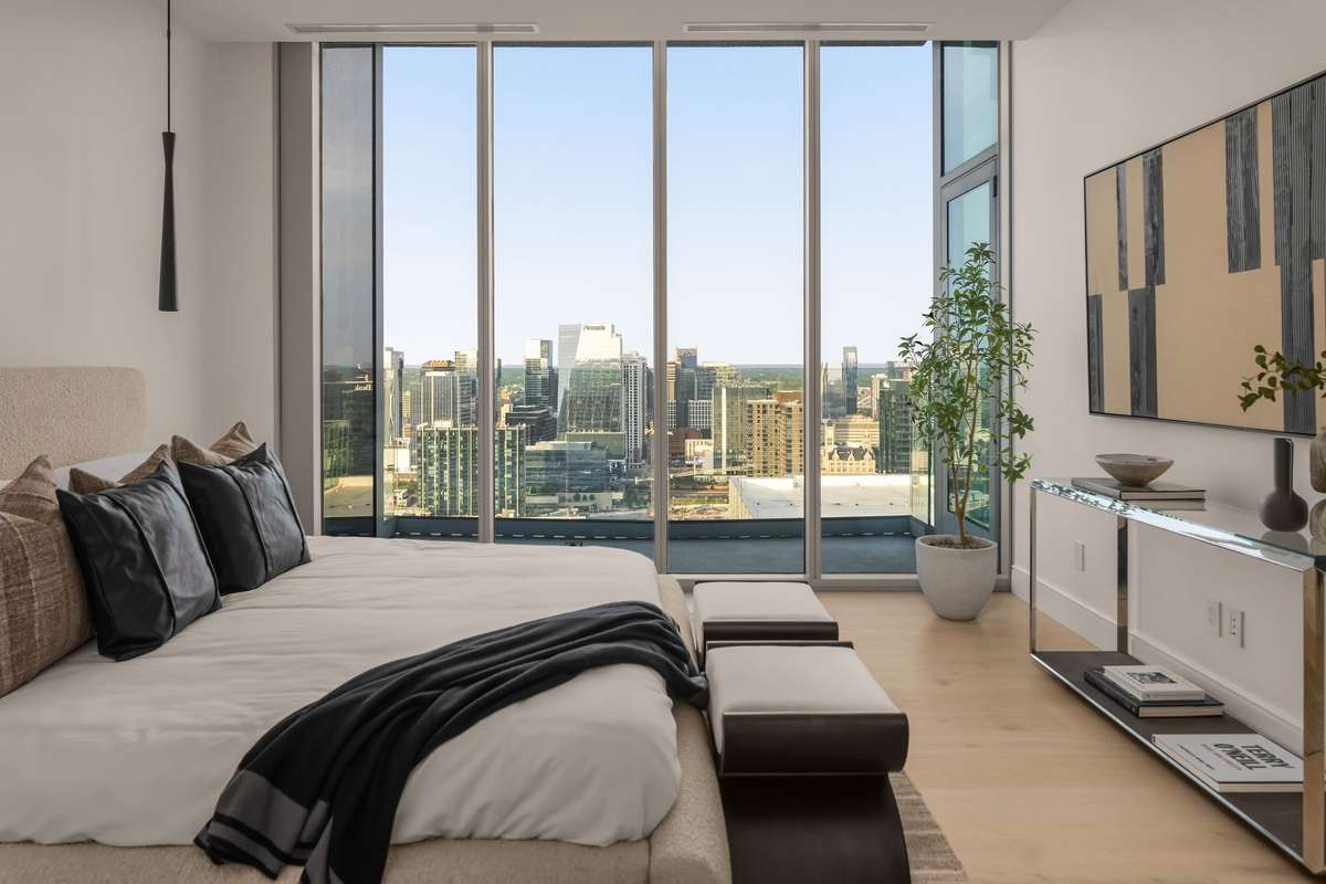 Wake up above the city