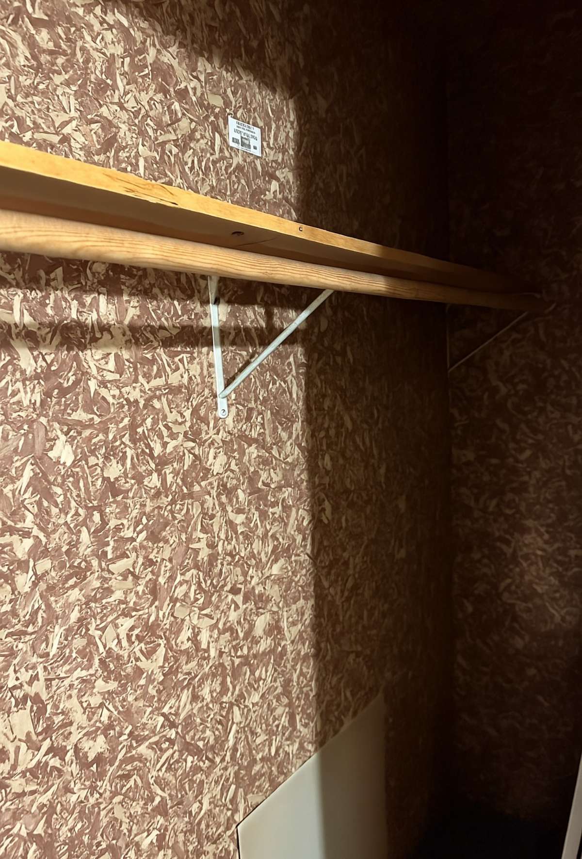 Cedar lined closed 11x2