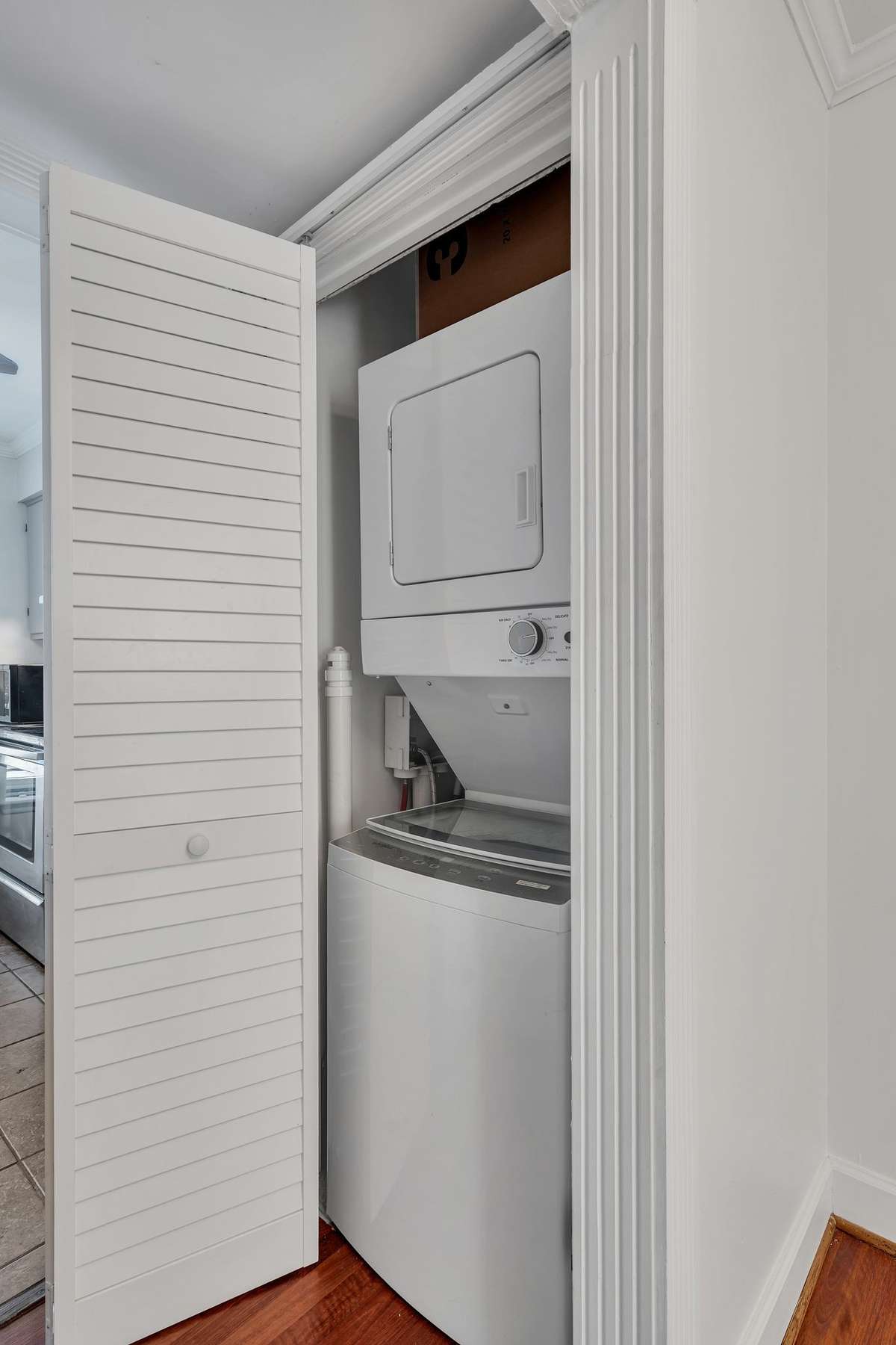 Stackable washer and dryer