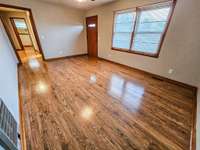 Spacious living room area for family gatherings, both nightly and on holidays.