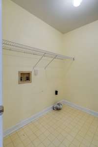 Enclosed laundry room