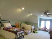 Another view of the large bonus room