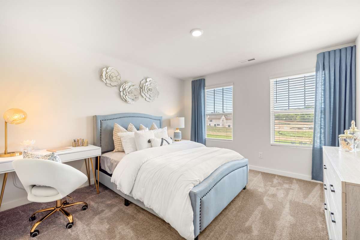Secondary bedroom