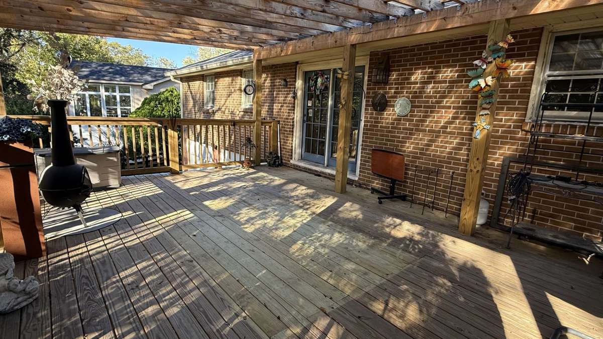 View of the Covered Top Deck 16 X 25 Deck