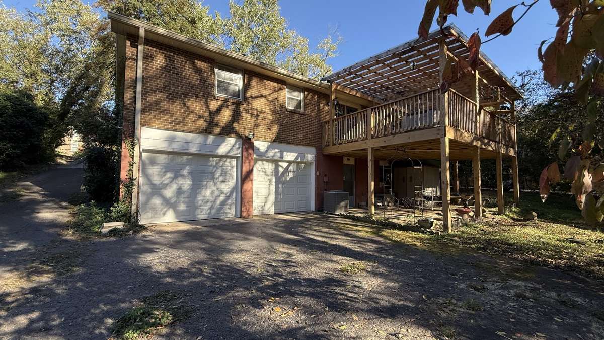 2 Car Garage with New Garage Doors, Covered Patio and Covered Deck 16 x 25
