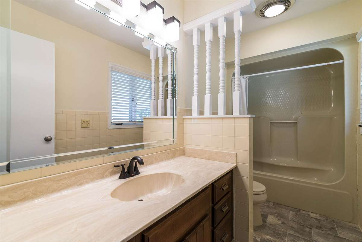 2nd Bedroom Full Bath Main Home