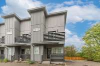 End unit close to parking