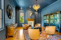 A modern version of  A gentleman's Quarters .