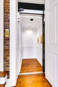 Elevator to all 3 levels