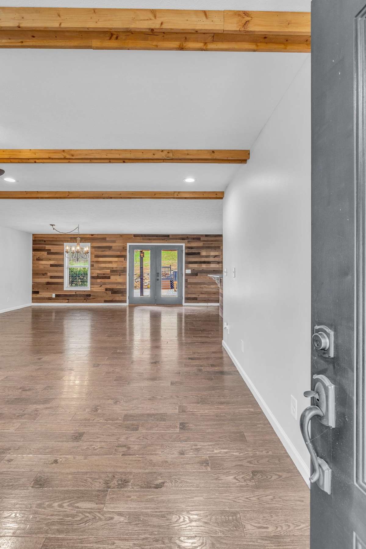 Welcome home to 240 Scenic Ct.