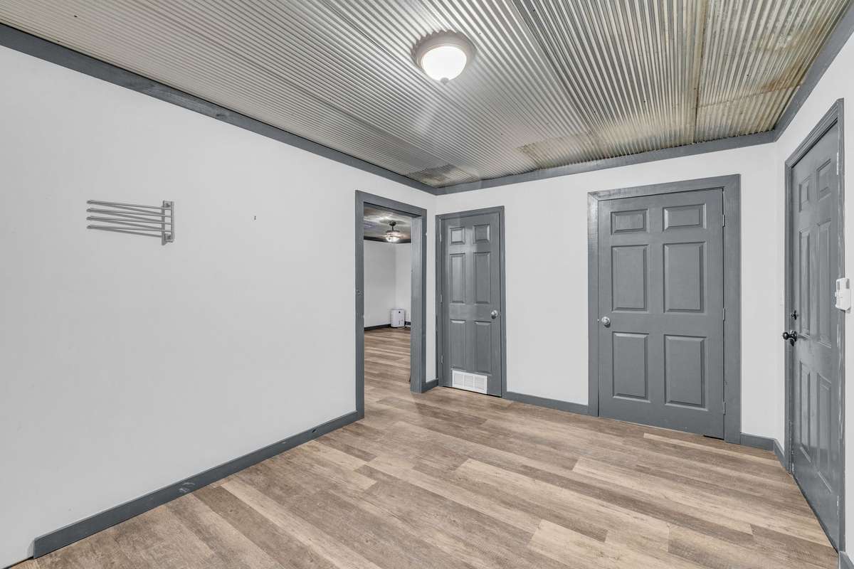 Great flex room/work out room in basement.