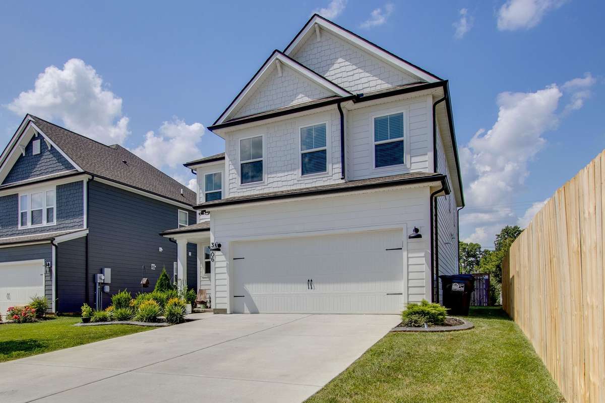 Would you like a private tour? Connect with your favorite Realtor today... This home is show ready!