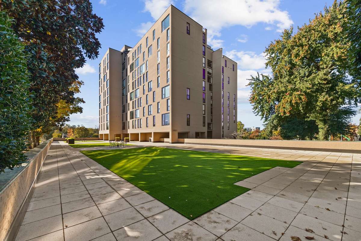 You will enjoy the Security of this Building and many Areas to walk and enjoy the Outdoors!
